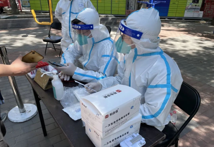 奮戰(zhàn)有我 | 北汽財務(wù)公司支援一線逆行者，抗“疫”勇?lián)?dāng)